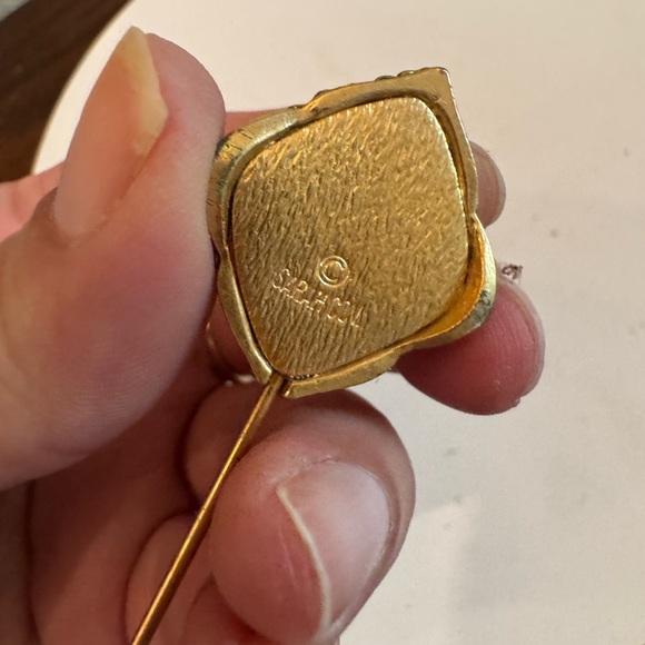 Vintage -Sarah Coventry Stick Pin Faux Turquoise Pearls /Remembrance - Picture 3 of 4